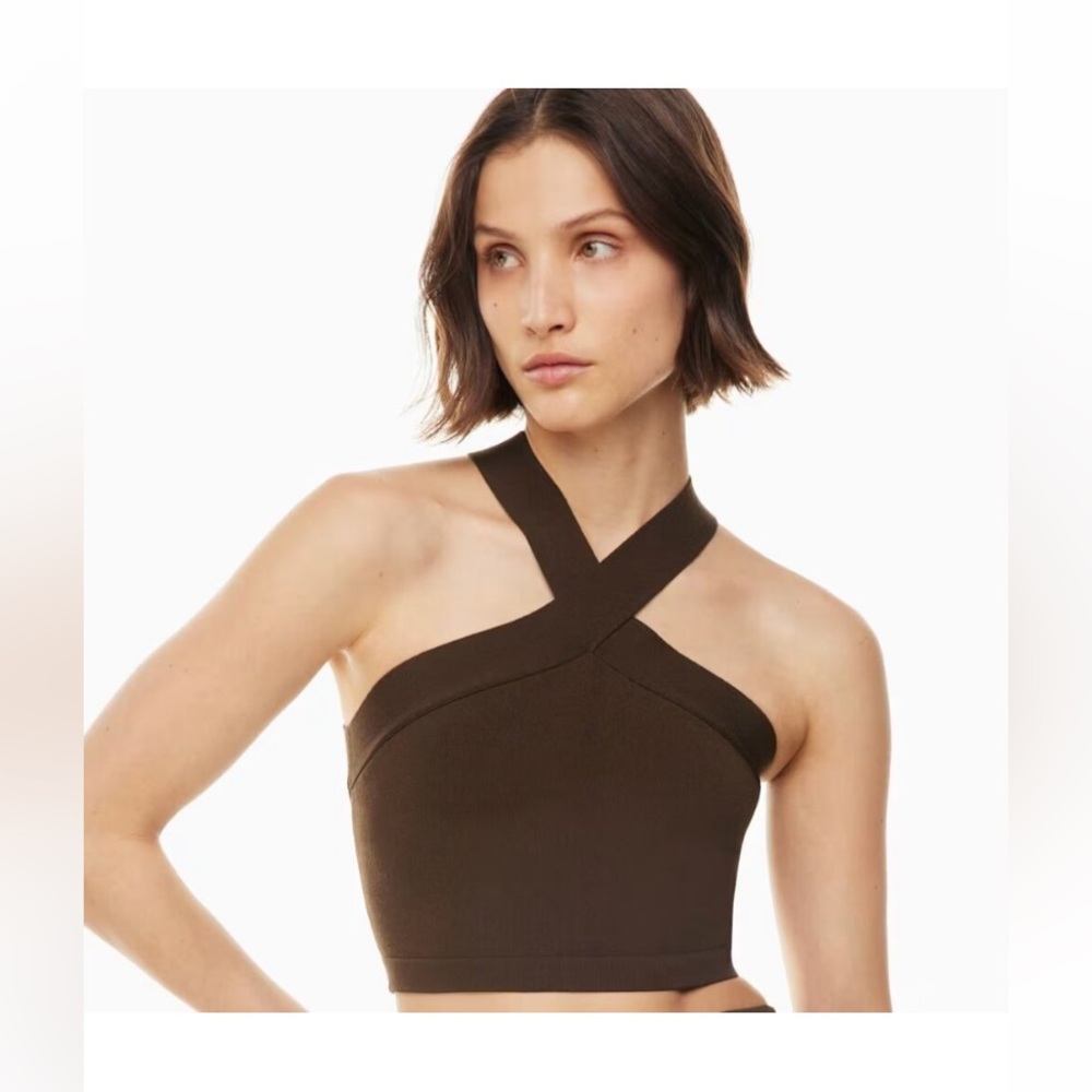 Babaton Sculpt Knit Criss Cross Crop Top